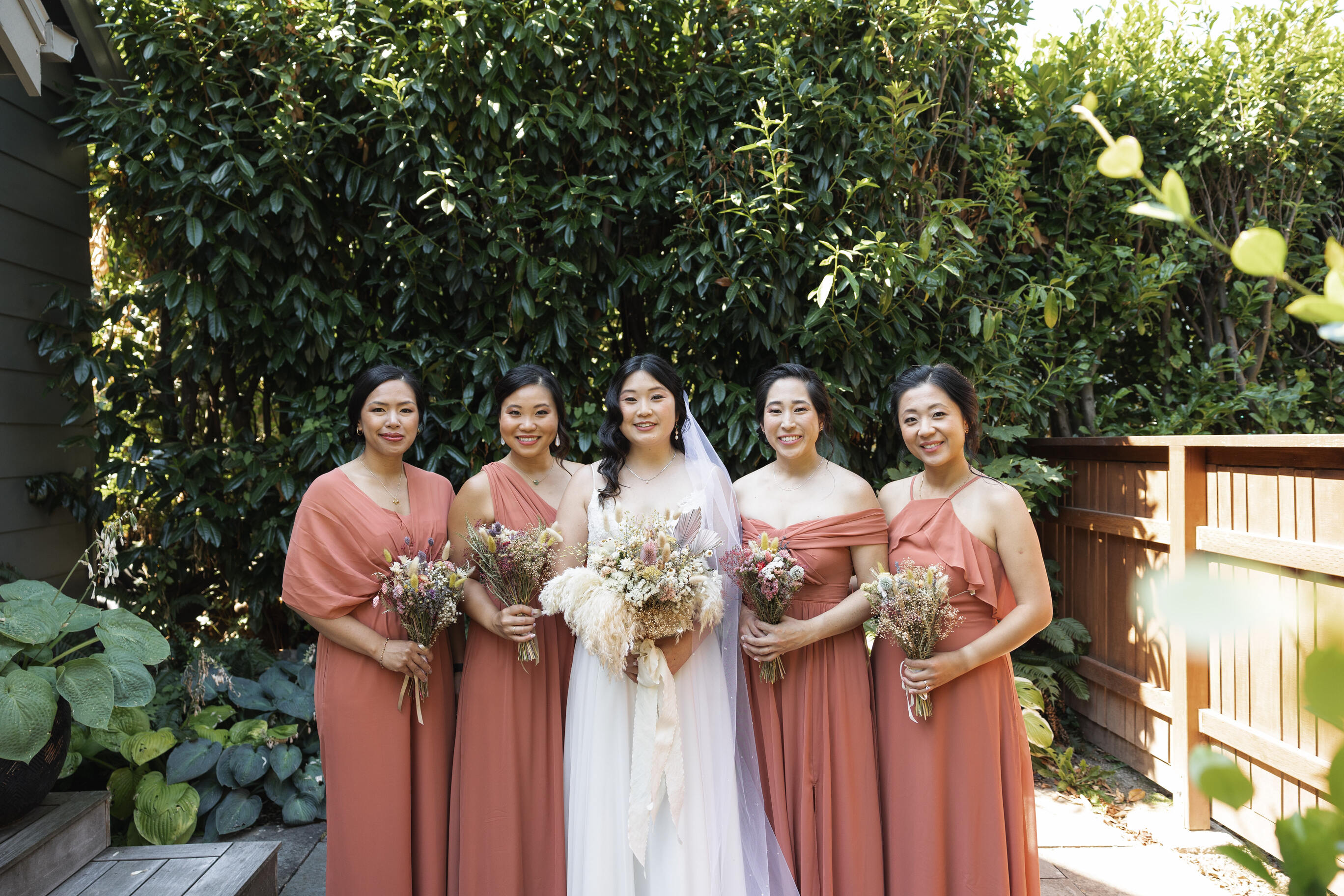 Portland, Oregon Professional Make Up Services